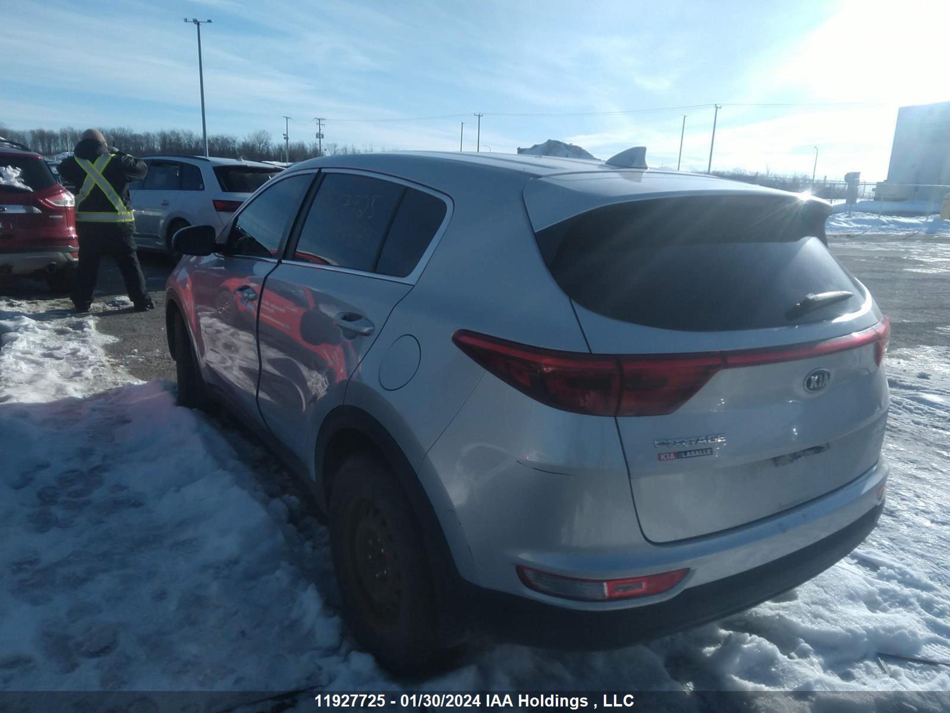 Photo 2 VIN: KNDPM3AC8H7071379 - KIA SPORTAGE 