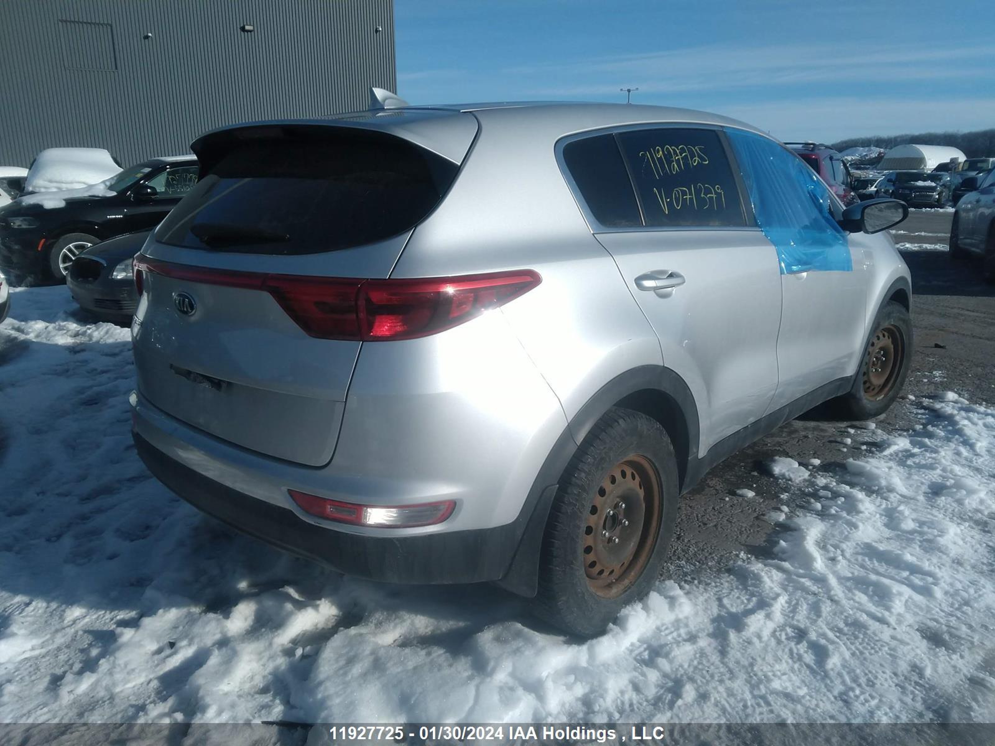 Photo 3 VIN: KNDPM3AC8H7071379 - KIA SPORTAGE 