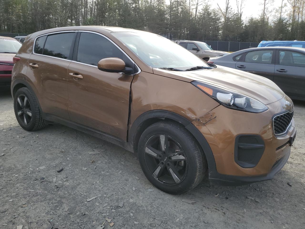 Photo 3 VIN: KNDPM3AC8H7235679 - KIA SPORTAGE 