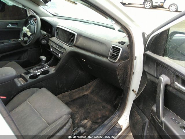 Photo 4 VIN: KNDPM3AC8L7807388 - KIA SPORTAGE 