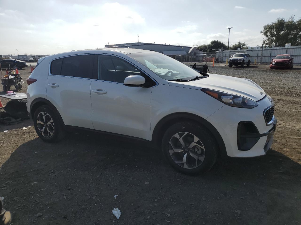 Photo 3 VIN: KNDPM3AC8M7888684 - KIA SPORTAGE 