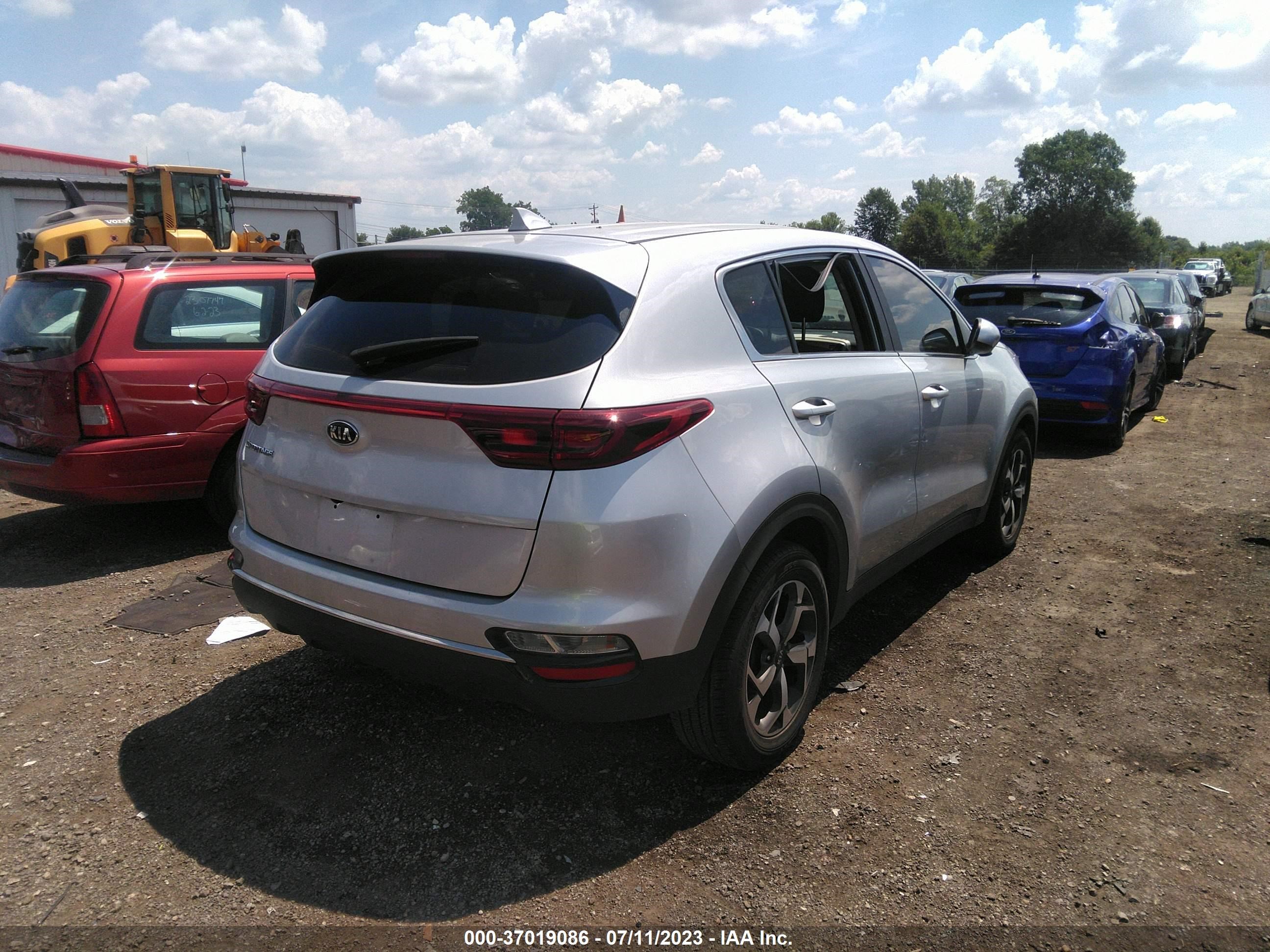 Photo 3 VIN: KNDPM3AC8N7967144 - KIA SPORTAGE 