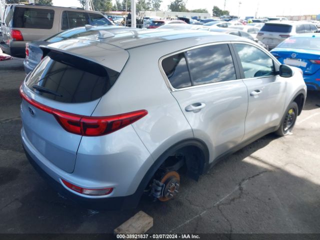 Photo 3 VIN: KNDPM3ACXJ7382916 - KIA SPORTAGE 