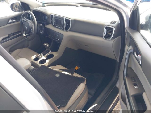 Photo 4 VIN: KNDPM3ACXJ7382916 - KIA SPORTAGE 