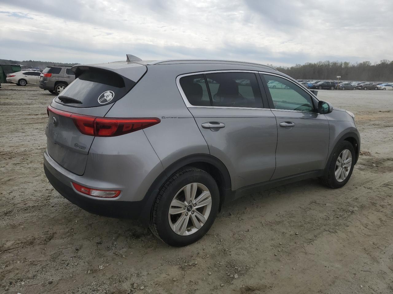 Photo 2 VIN: KNDPM3ACXK7590943 - KIA SPORTAGE 