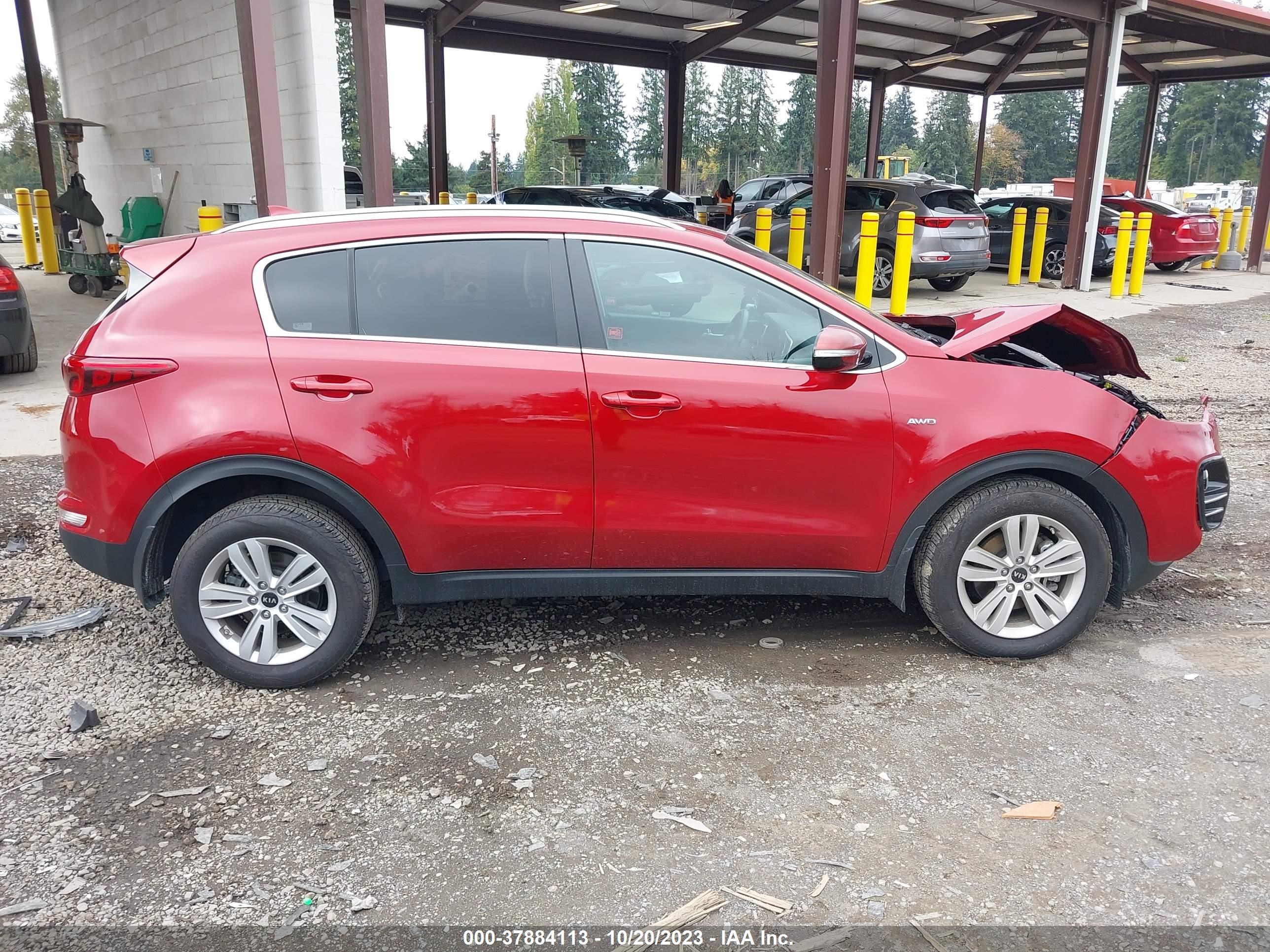 Photo 12 VIN: KNDPMCAC0J7361654 - KIA SPORTAGE 