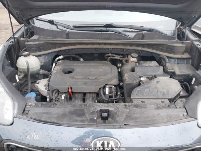 Photo 9 VIN: KNDPMCAC0J7379717 - KIA SPORTAGE 