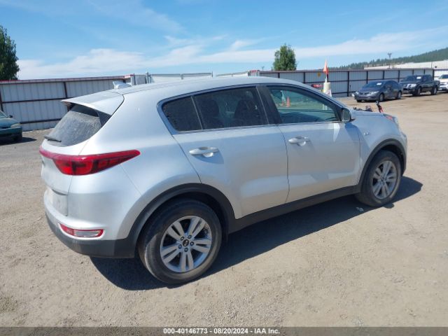 Photo 3 VIN: KNDPMCAC0J7421559 - KIA SPORTAGE 