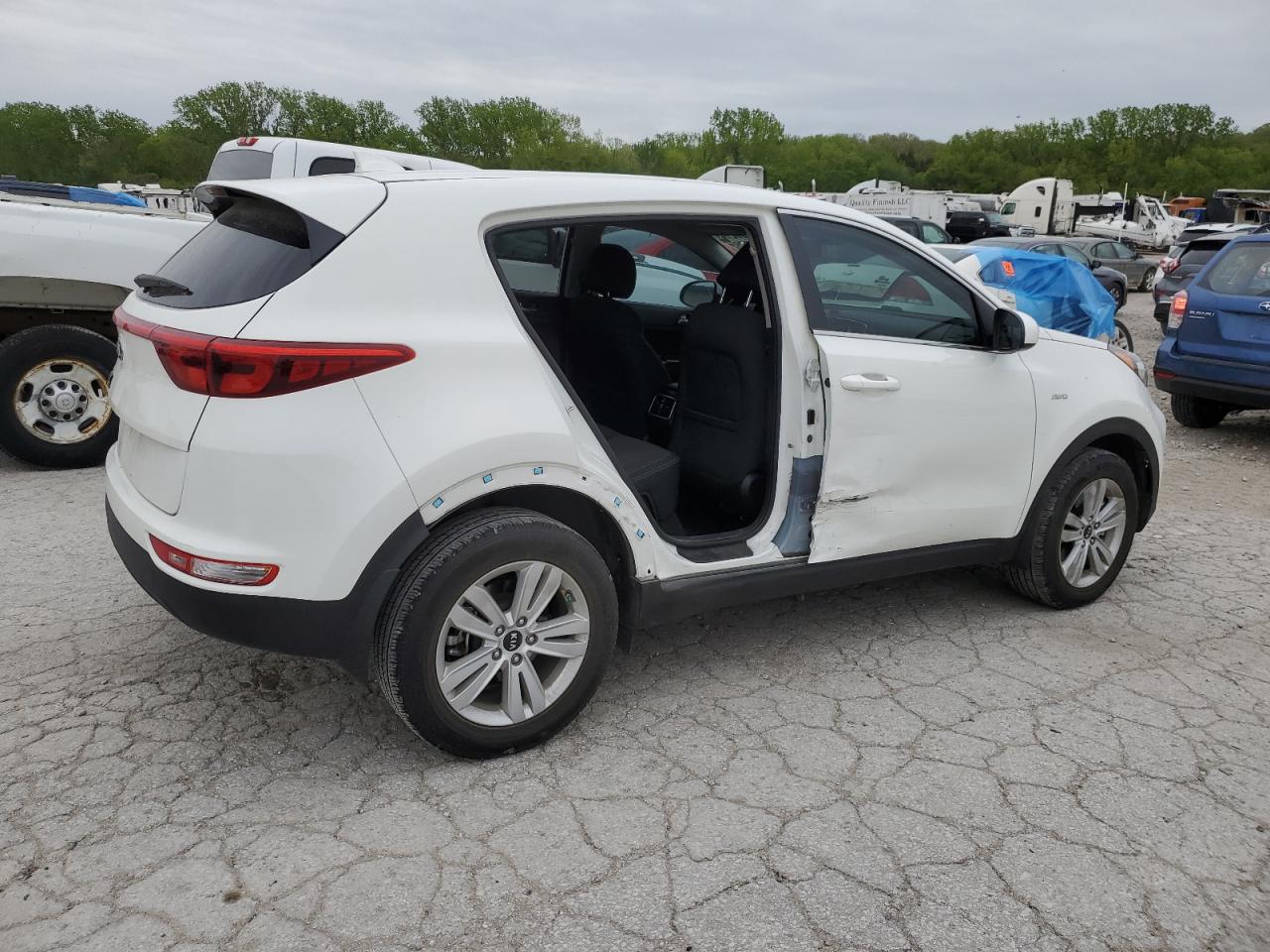 Photo 2 VIN: KNDPMCAC0K7616594 - KIA SPORTAGE 