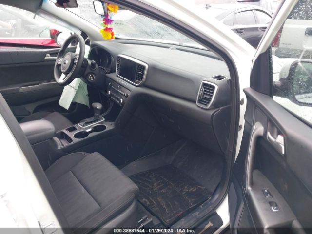 Photo 4 VIN: KNDPMCAC0M7901380 - KIA SPORTAGE 