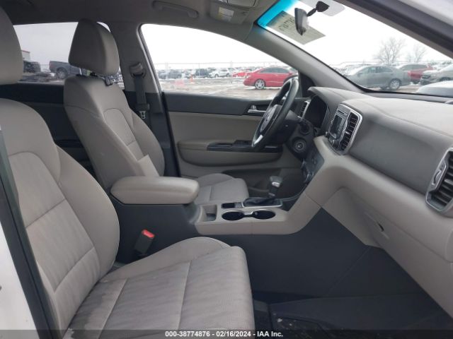 Photo 4 VIN: KNDPMCAC1H7117411 - KIA SPORTAGE 