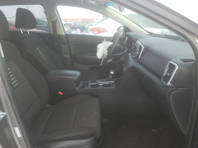 Photo 4 VIN: KNDPMCAC1J7395389 - KIA SPORTAGE 