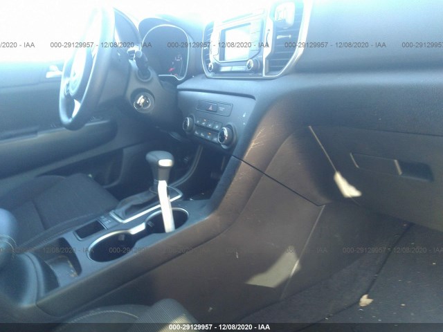 Photo 4 VIN: KNDPMCAC1J7448107 - KIA SPORTAGE 