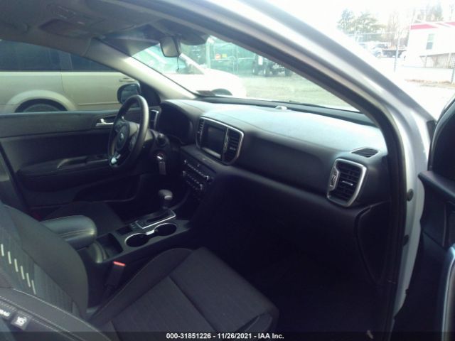 Photo 4 VIN: KNDPMCAC1J7461522 - KIA SPORTAGE 