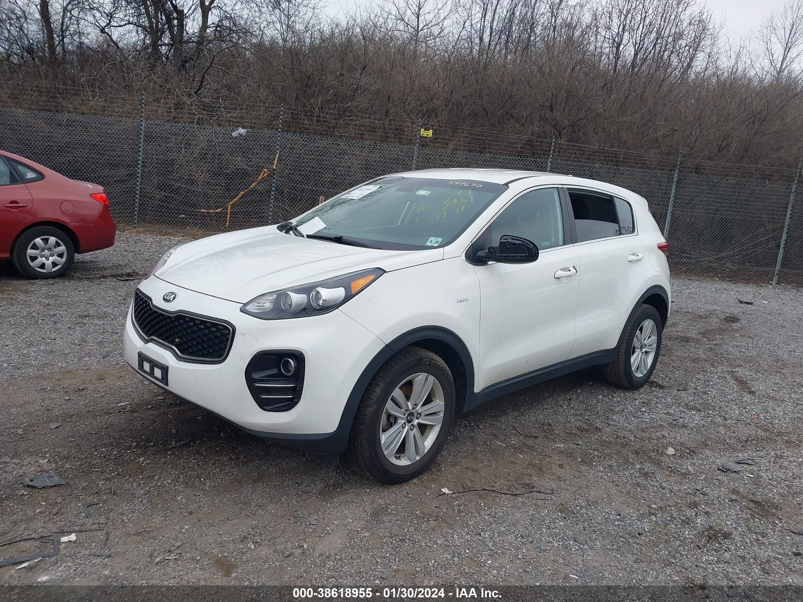 Photo 1 VIN: KNDPMCAC1K7597697 - KIA SPORTAGE 