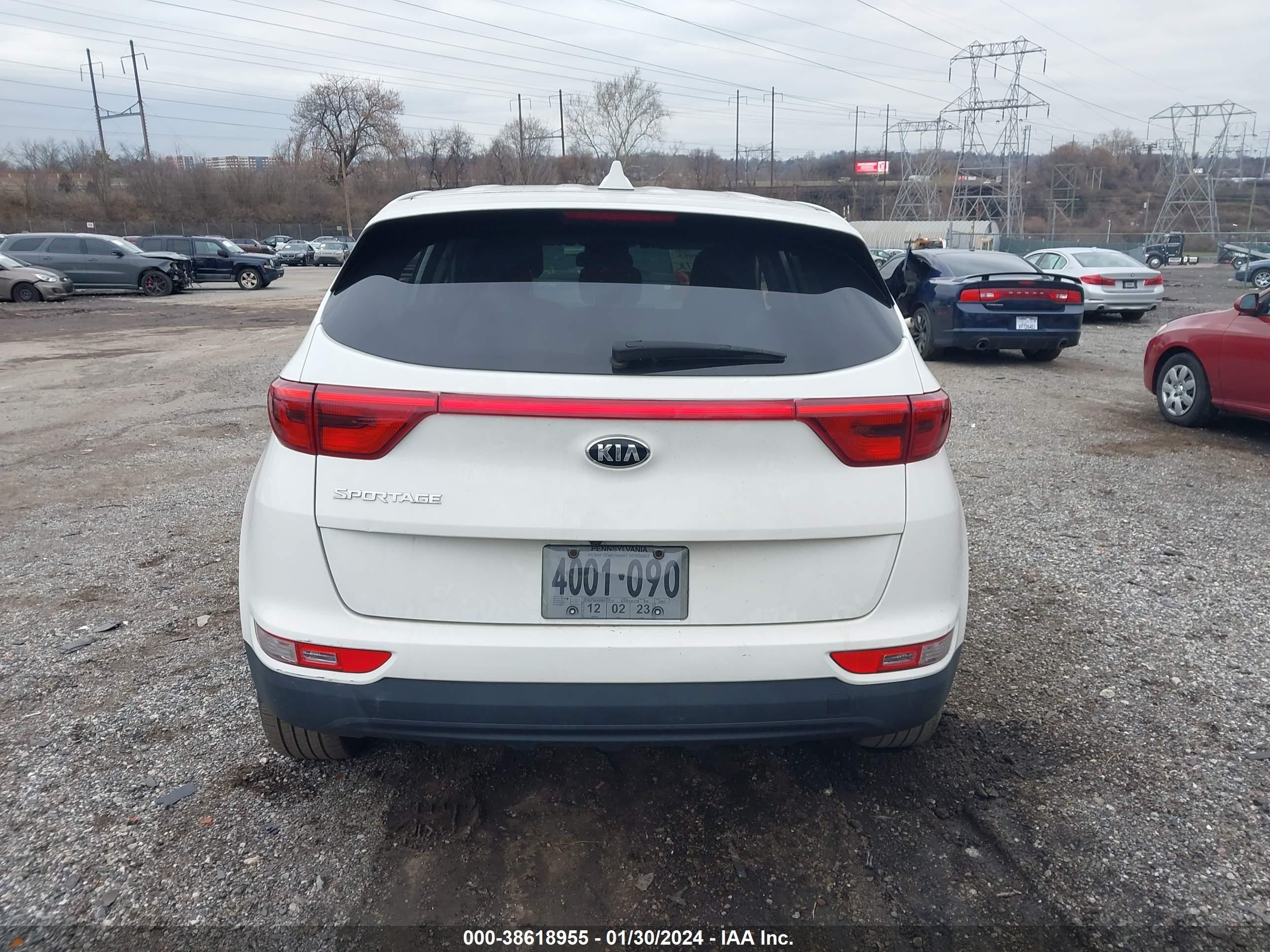 Photo 14 VIN: KNDPMCAC1K7597697 - KIA SPORTAGE 