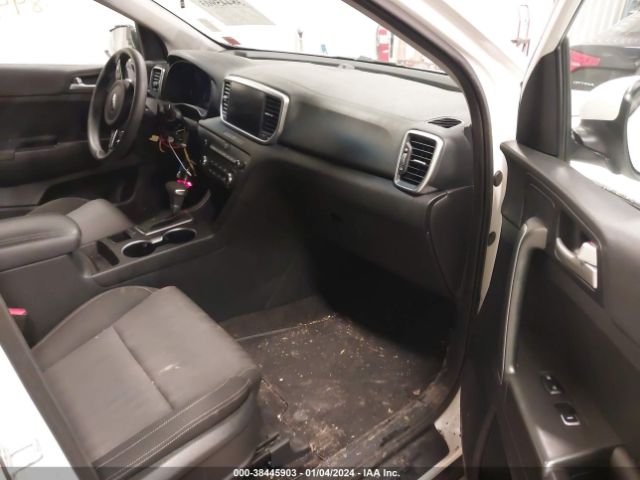 Photo 4 VIN: KNDPMCAC1L7750189 - KIA SPORTAGE 