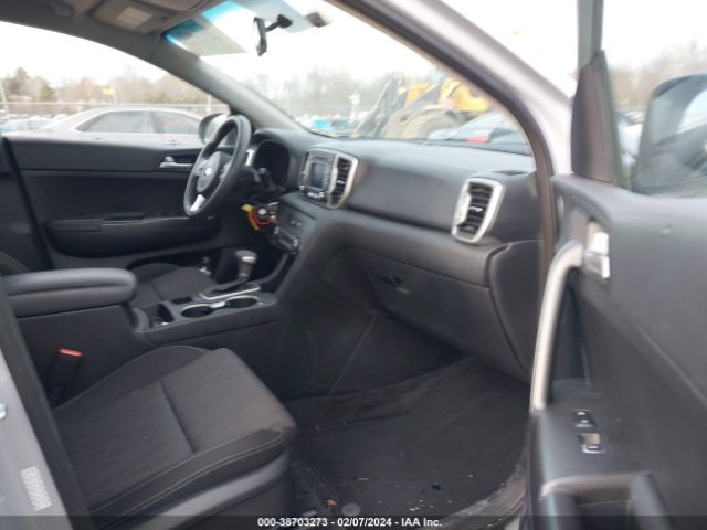 Photo 4 VIN: KNDPMCAC2H7187127 - KIA SPORTAGE 