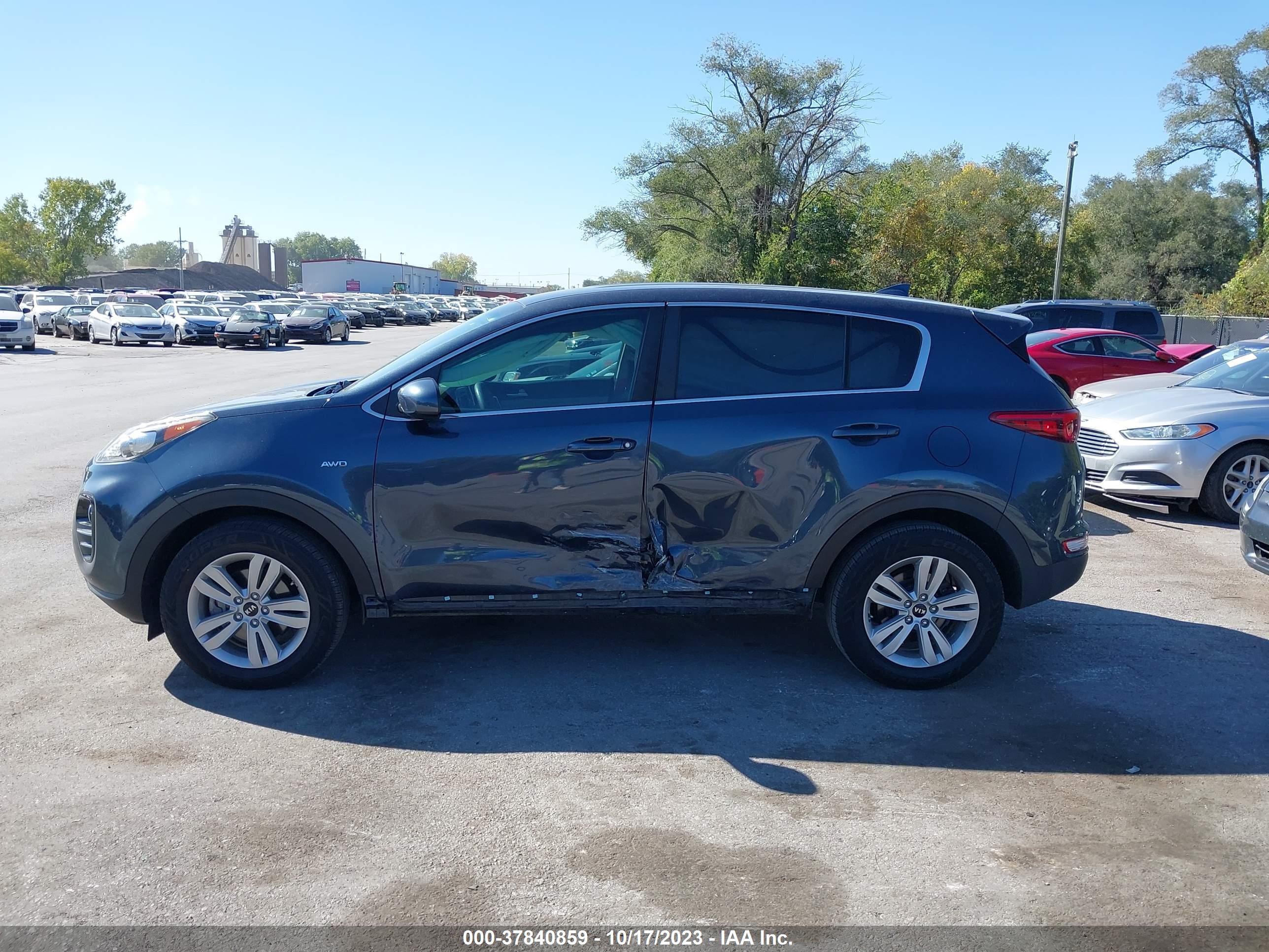 Photo 5 VIN: KNDPMCAC2H7201219 - KIA SPORTAGE 