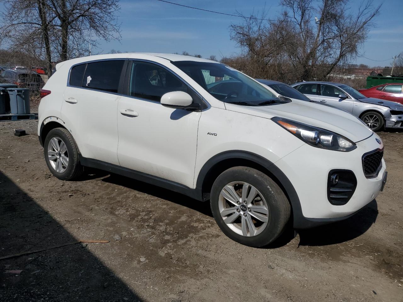 Photo 3 VIN: KNDPMCAC2J7348078 - KIA SPORTAGE 