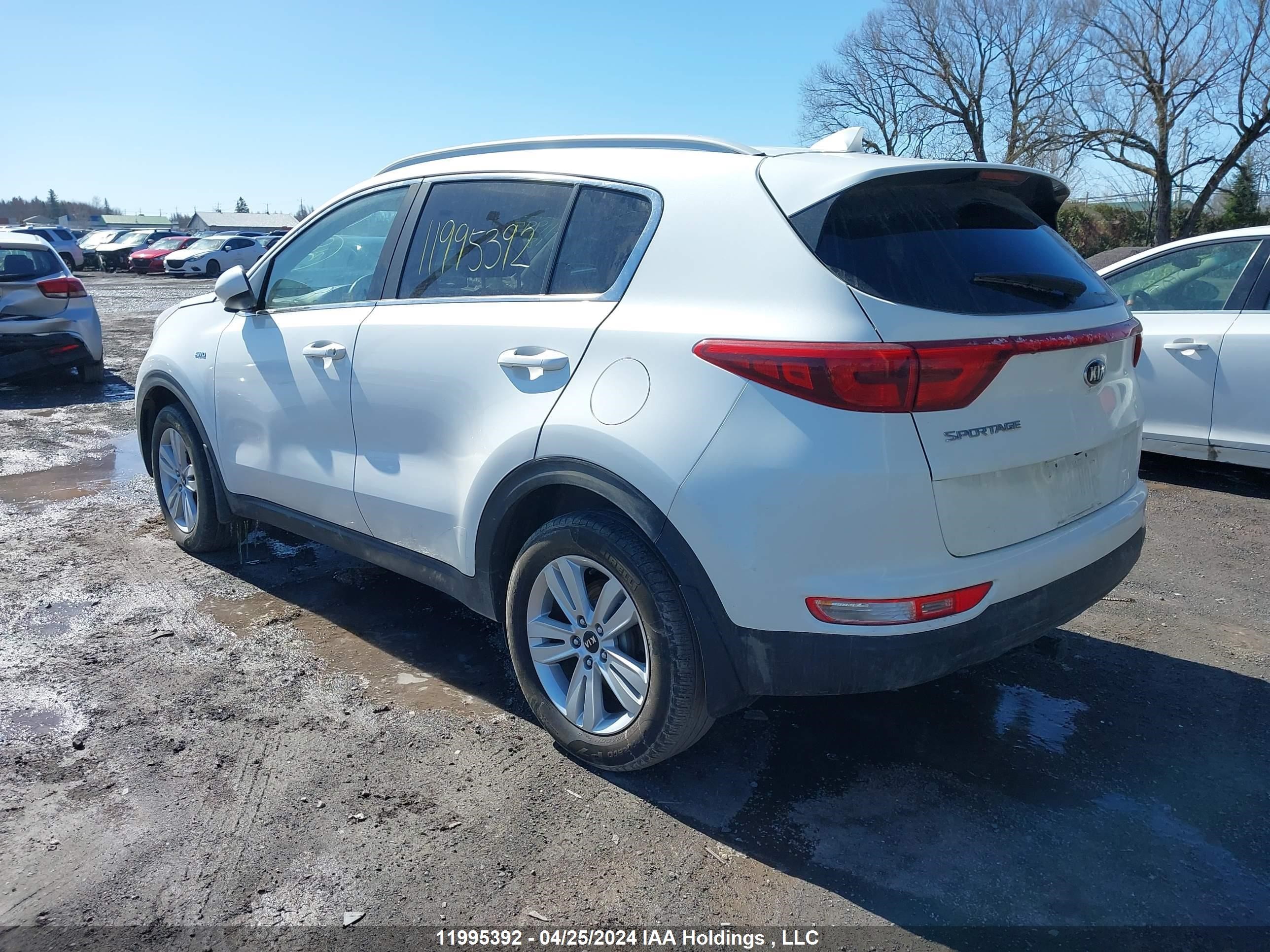 Photo 2 VIN: KNDPMCAC2J7451873 - KIA SPORTAGE 