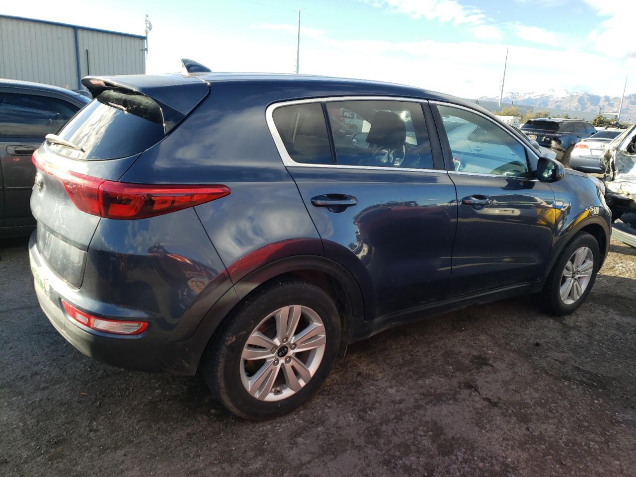 Photo 2 VIN: KNDPMCAC2J7486039 - KIA SPORTAGE 