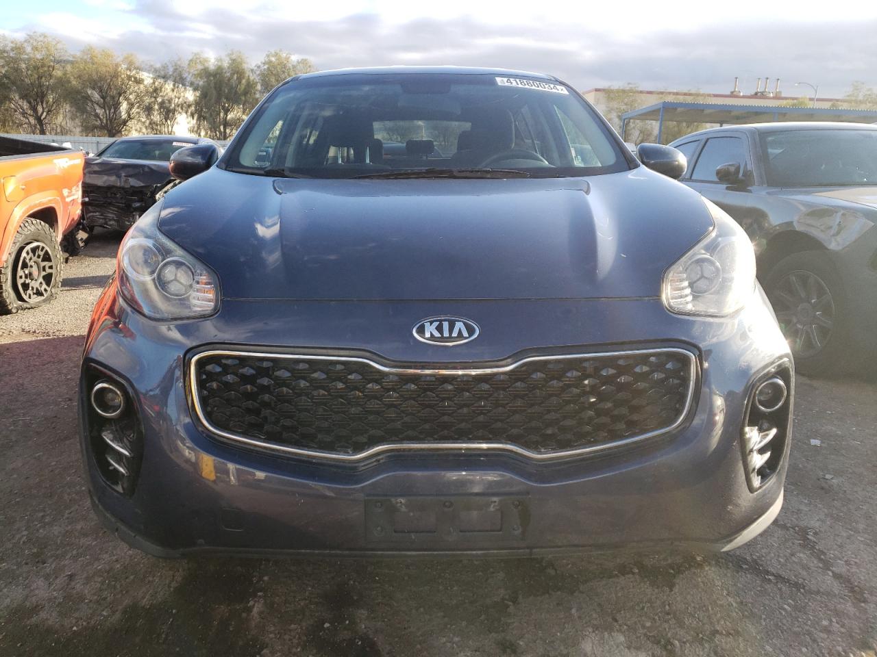 Photo 4 VIN: KNDPMCAC2J7486039 - KIA SPORTAGE 