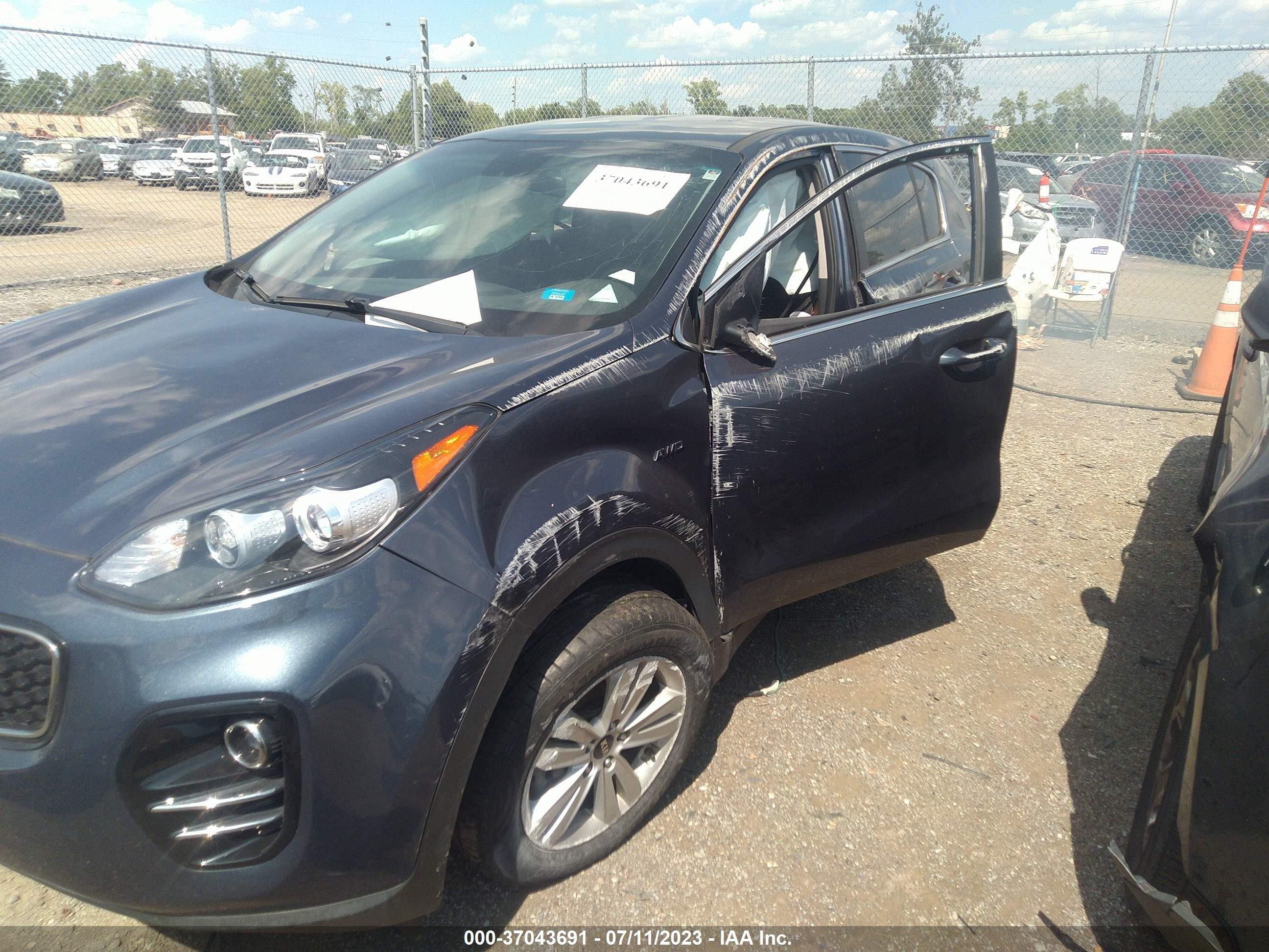 Photo 5 VIN: KNDPMCAC3J7340524 - KIA SPORTAGE 