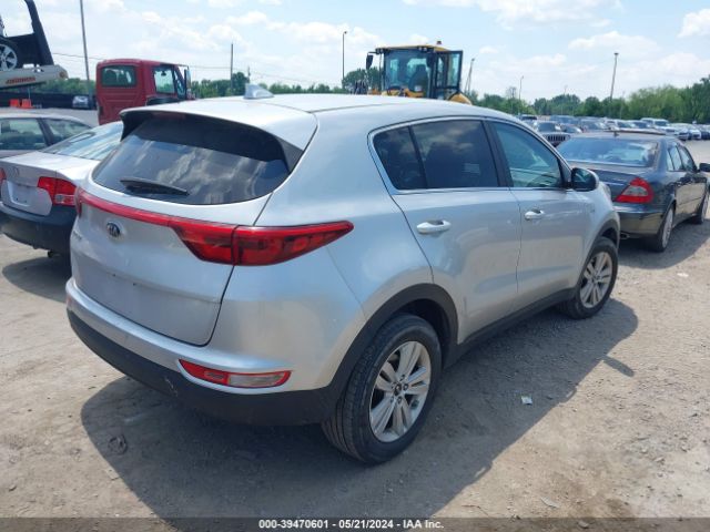 Photo 3 VIN: KNDPMCAC3J7382675 - KIA SPORTAGE 