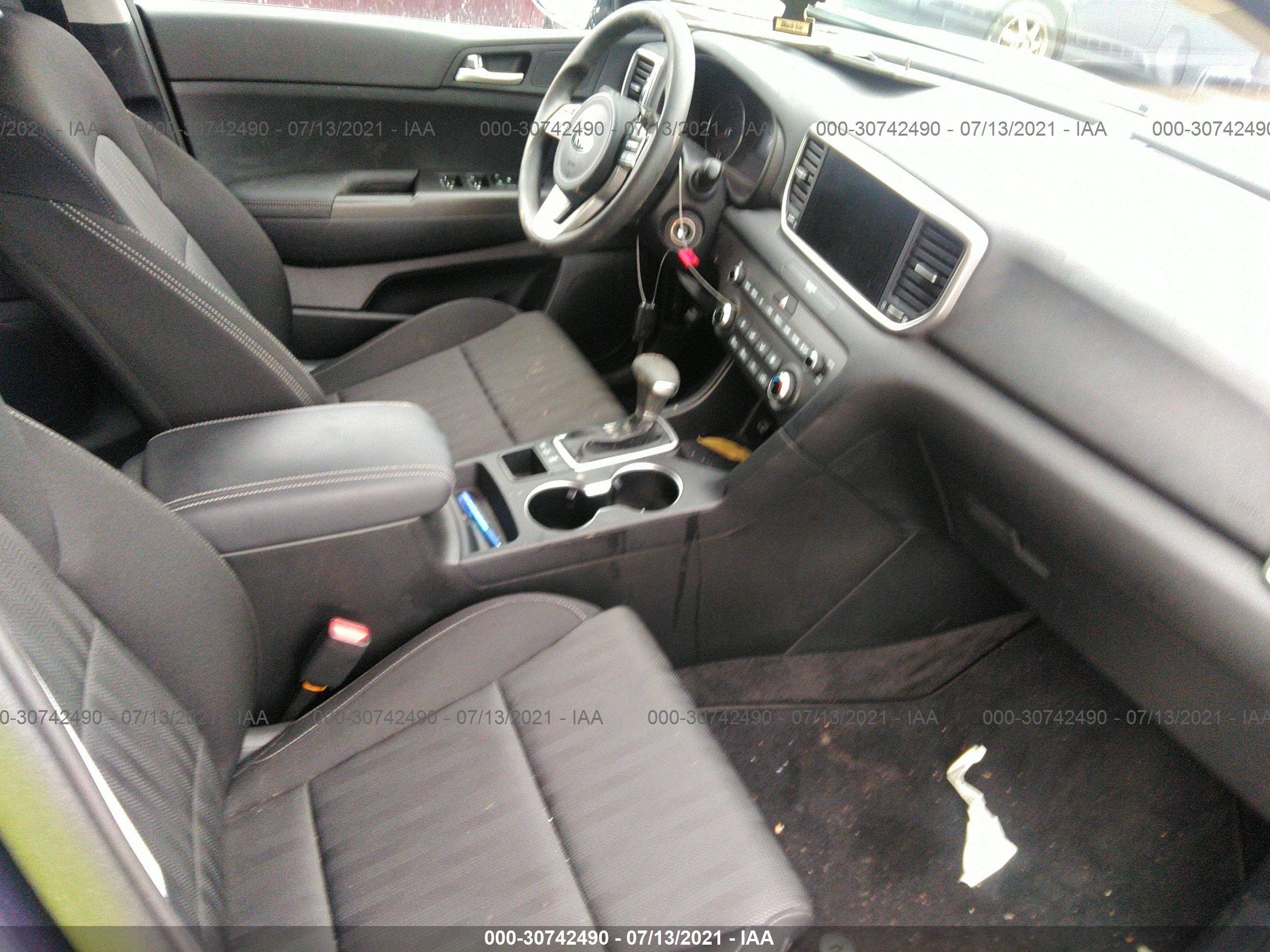 Photo 4 VIN: KNDPMCAC3L7705559 - KIA SPORTAGE 