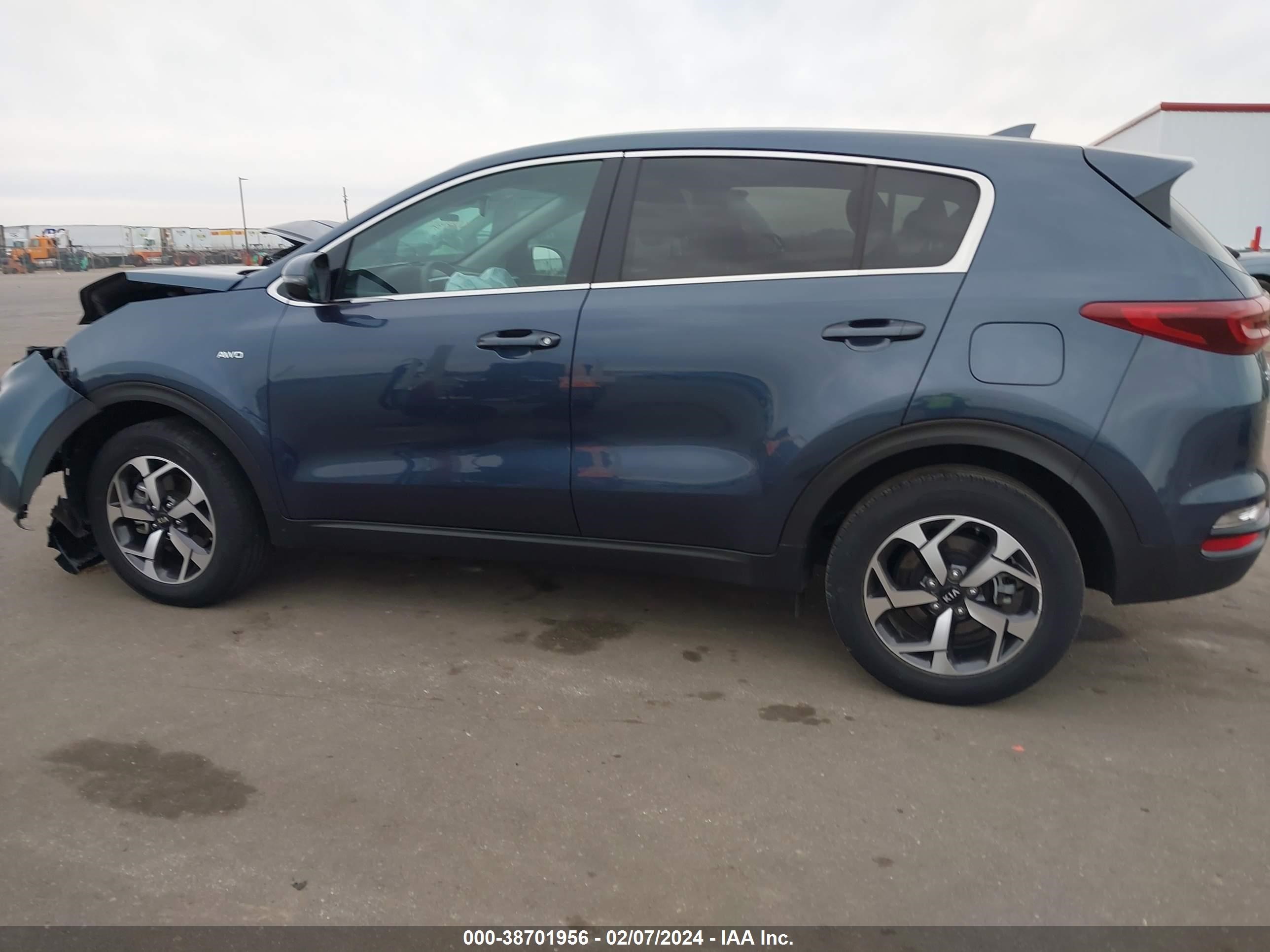 Photo 14 VIN: KNDPMCAC3M7910459 - KIA SPORTAGE 