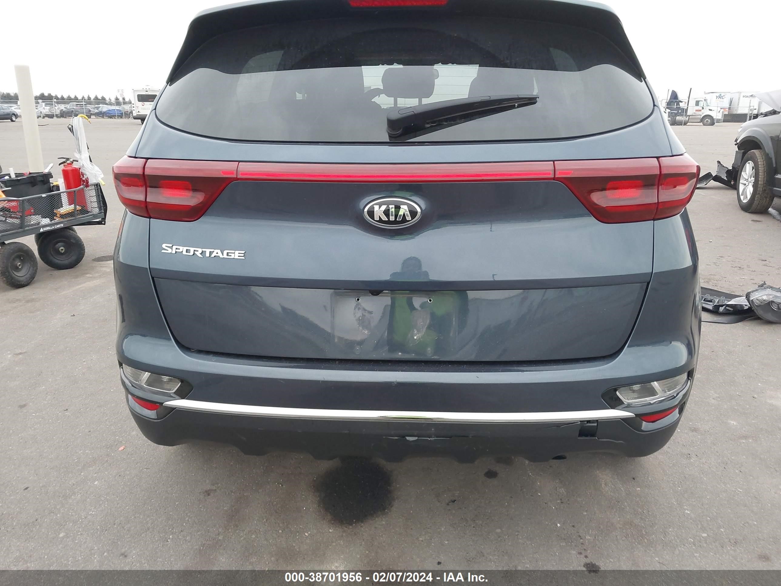 Photo 16 VIN: KNDPMCAC3M7910459 - KIA SPORTAGE 