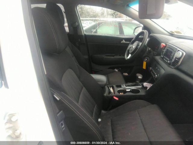 Photo 4 VIN: KNDPMCAC4H7275239 - KIA SPORTAGE 