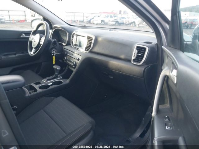 Photo 4 VIN: KNDPMCAC4J7432225 - KIA SPORTAGE 