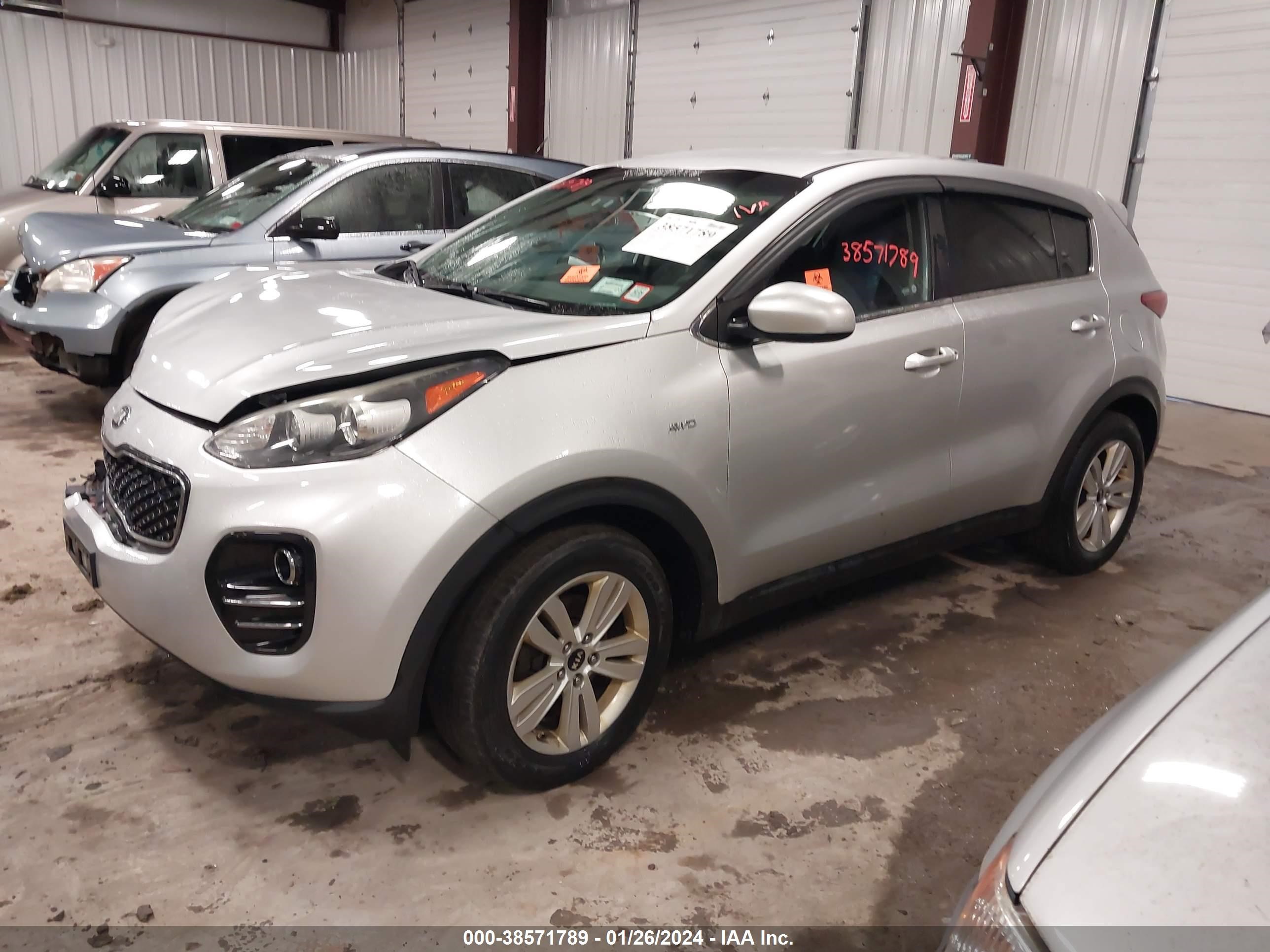 Photo 1 VIN: KNDPMCAC5H7028280 - KIA SPORTAGE 