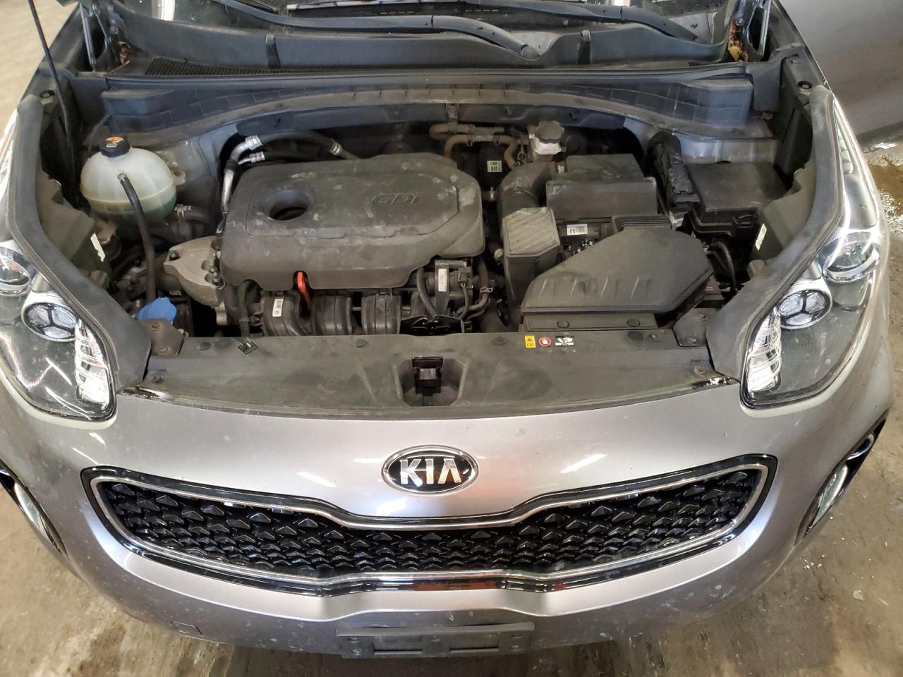 Photo 11 VIN: KNDPMCAC5J7447929 - KIA SPORTAGE 