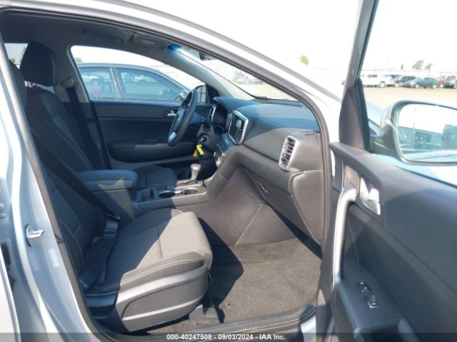 Photo 4 VIN: KNDPMCAC5L7798083 - KIA SPORTAGE 