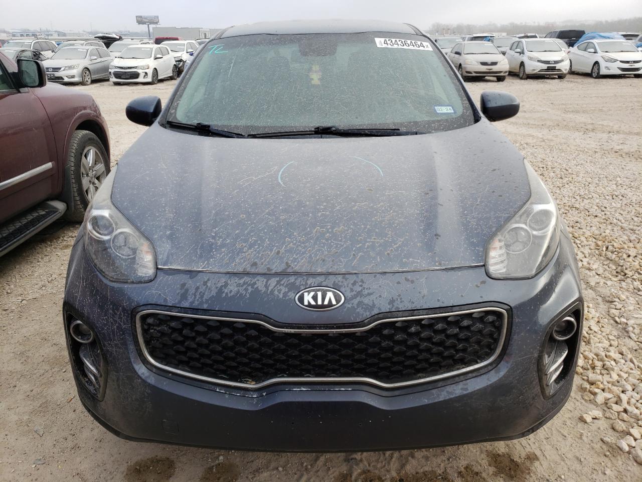 Photo 4 VIN: KNDPMCAC6J7335317 - KIA SPORTAGE 