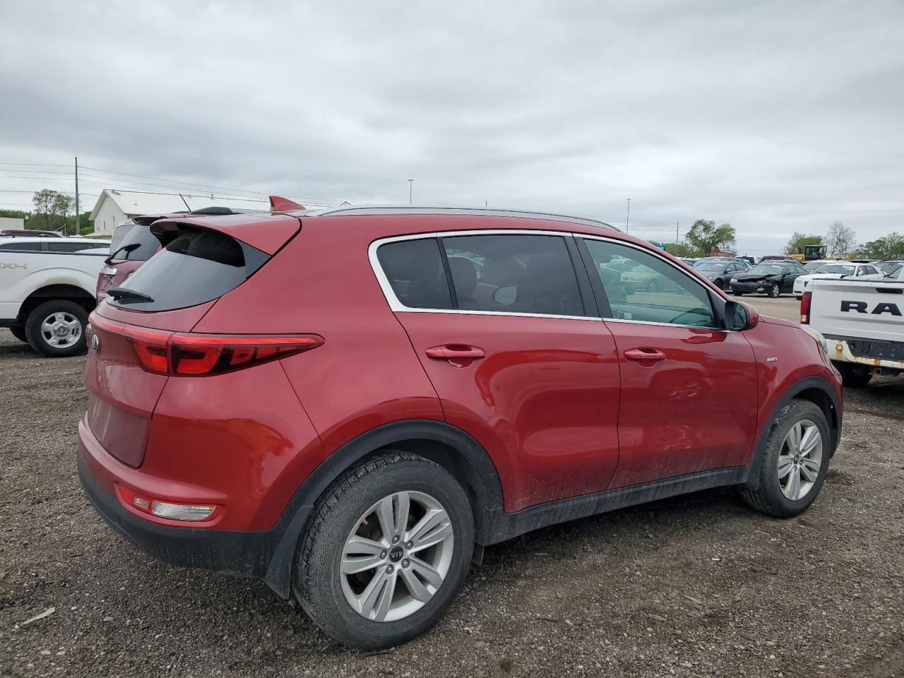 Photo 2 VIN: KNDPMCAC6J7464349 - KIA SPORTAGE 