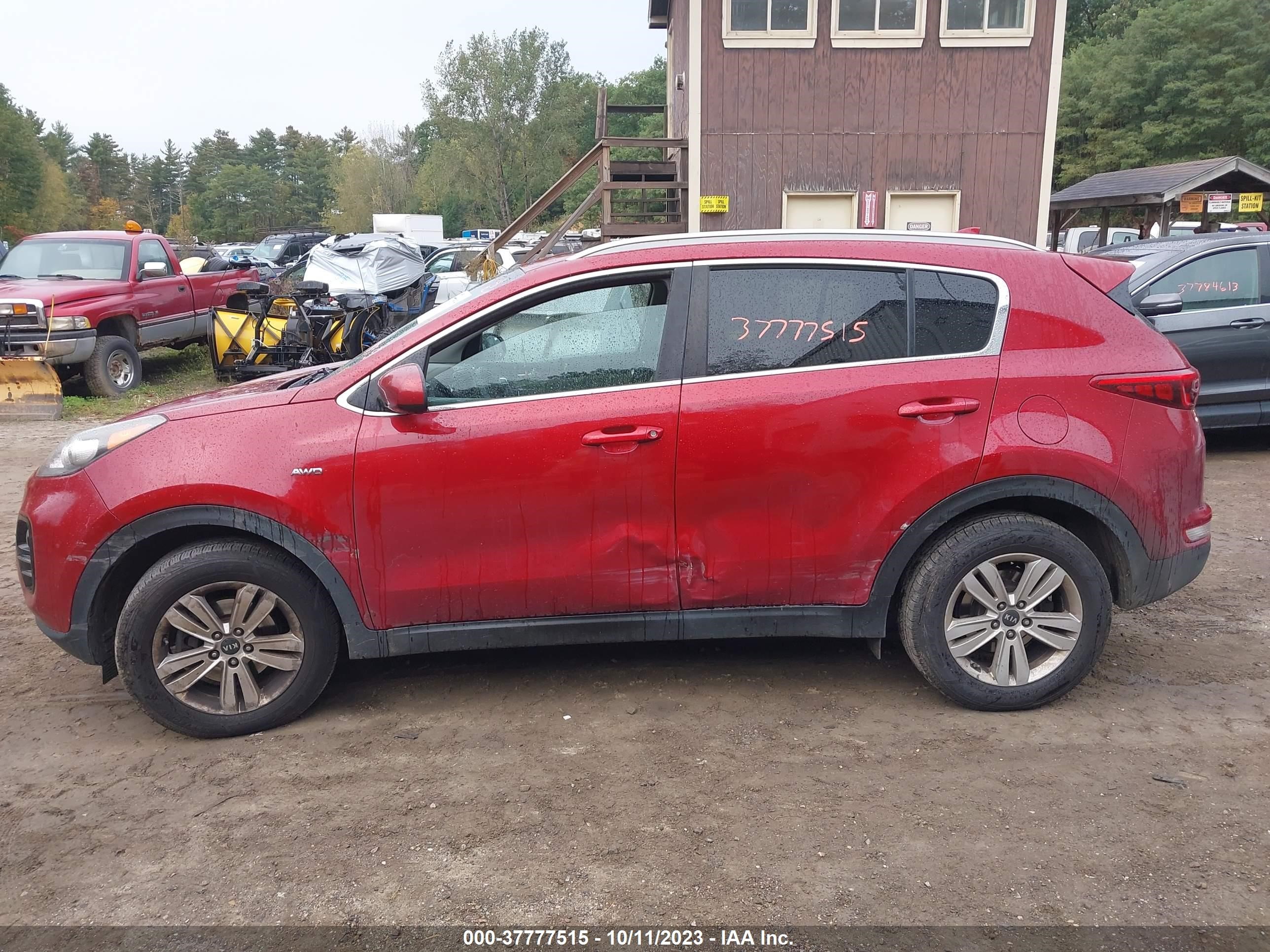 Photo 12 VIN: KNDPMCAC6K7495005 - KIA SPORTAGE 