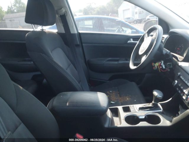 Photo 4 VIN: KNDPMCAC6L7629898 - KIA SPORTAGE 