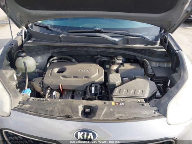 Photo 9 VIN: KNDPMCAC7H7103190 - KIA SPORTAGE 