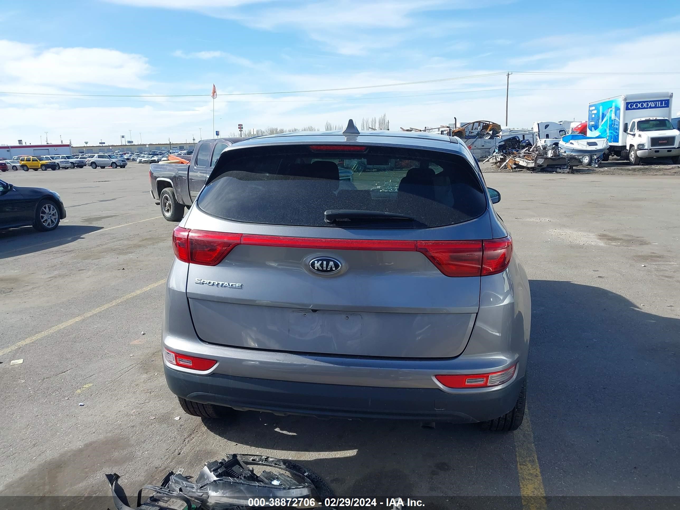 Photo 14 VIN: KNDPMCAC7H7219067 - KIA SPORTAGE 