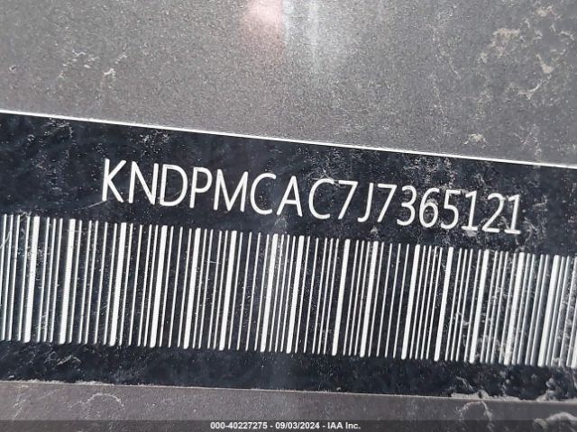 Photo 8 VIN: KNDPMCAC7J7365121 - KIA SPORTAGE 