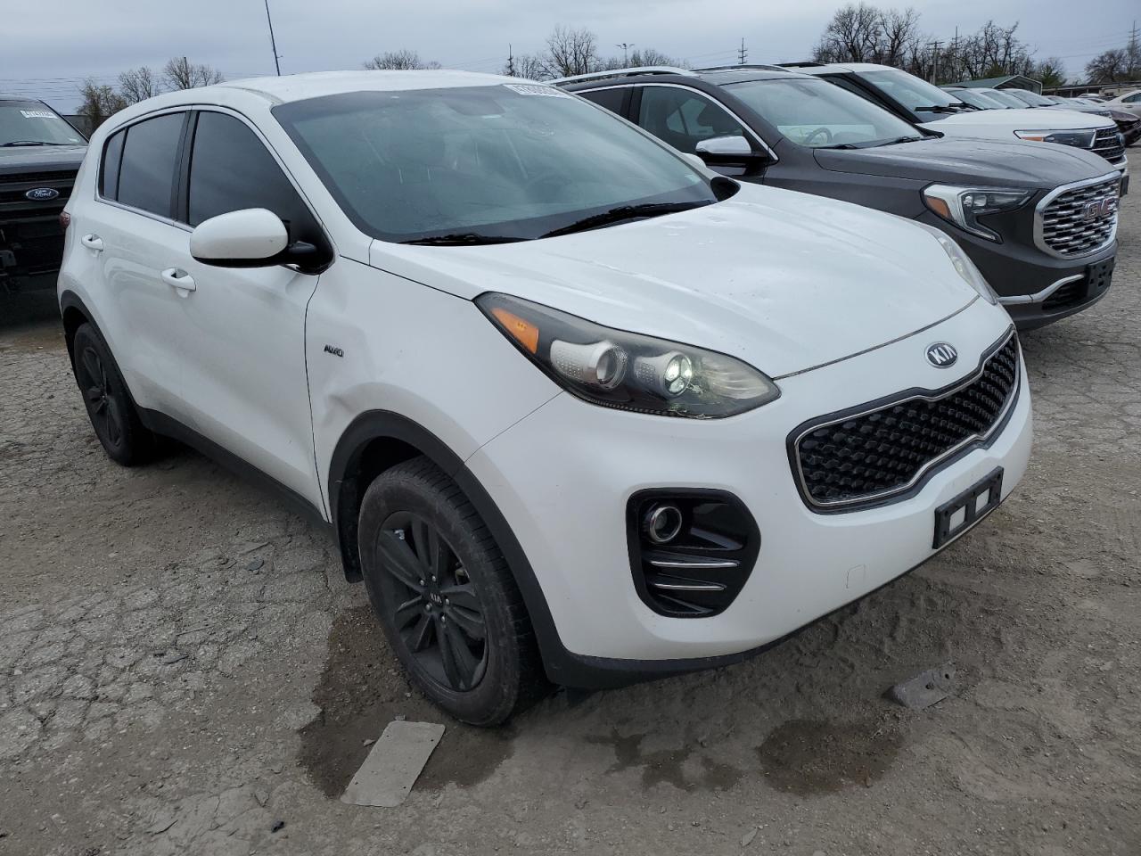 Photo 3 VIN: KNDPMCAC7J7424104 - KIA SPORTAGE 