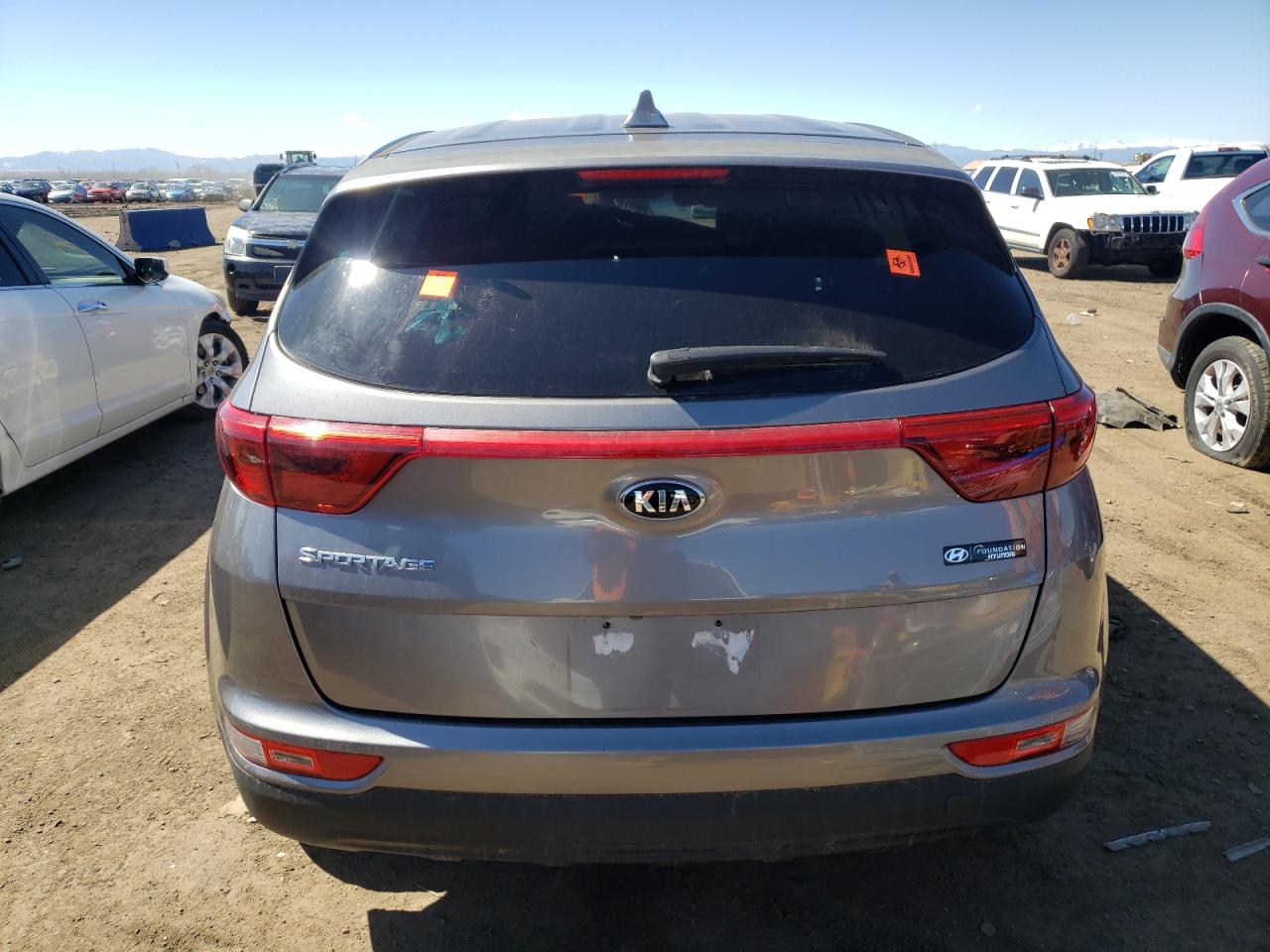 Photo 5 VIN: KNDPMCAC7J7475084 - KIA SPORTAGE 