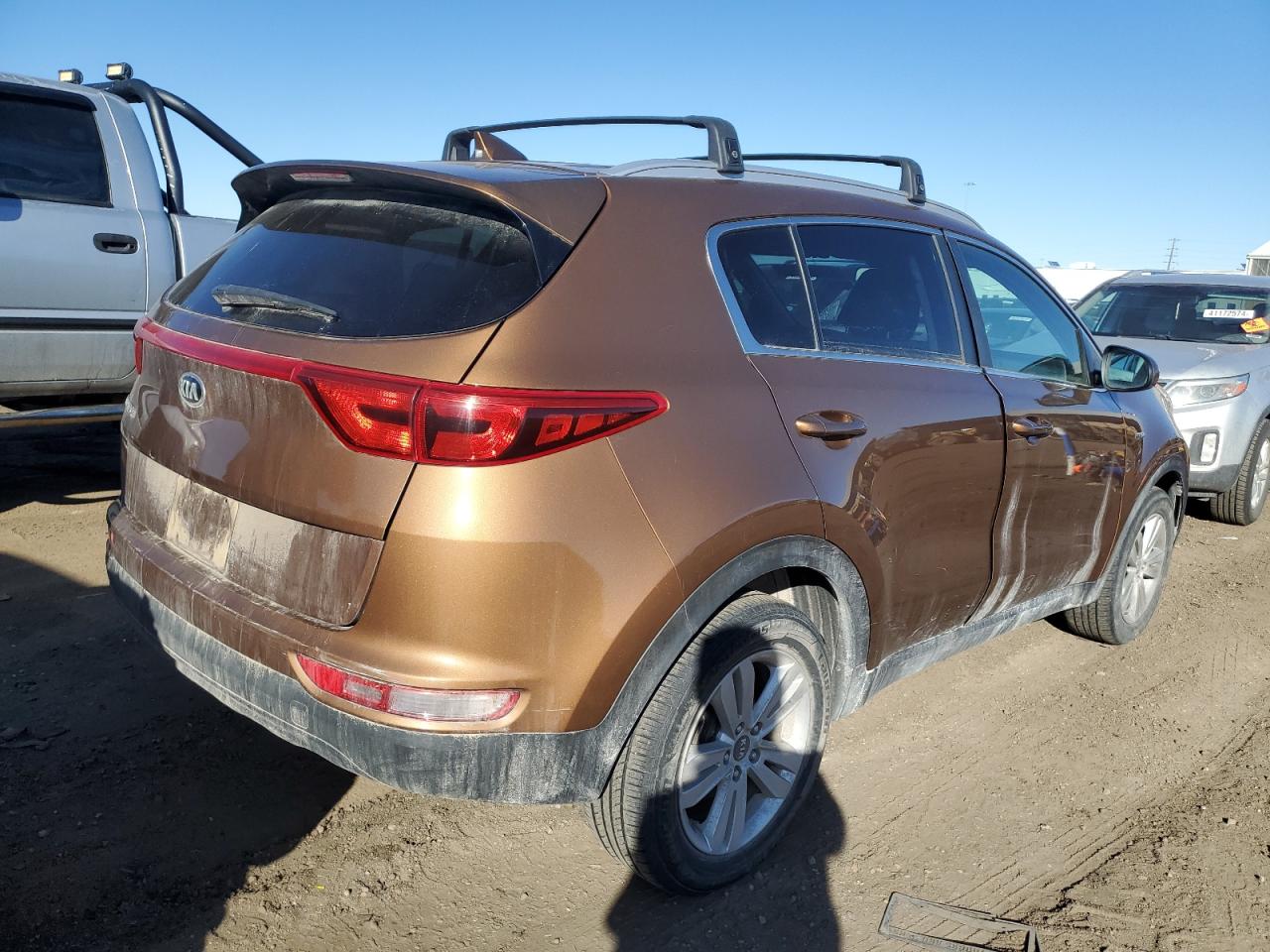 Photo 2 VIN: KNDPMCAC7K7560508 - KIA SPORTAGE 