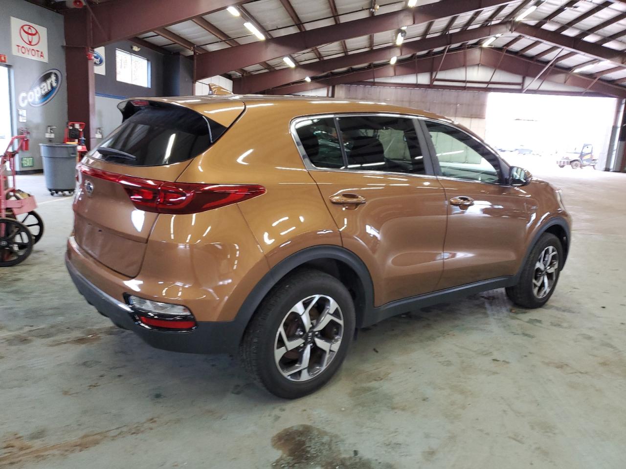 Photo 2 VIN: KNDPMCAC7L7630655 - KIA SPORTAGE 