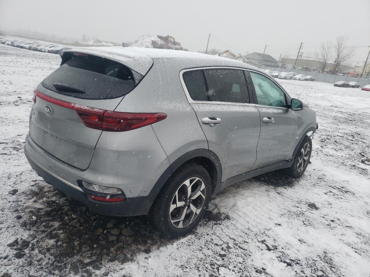 Photo 2 VIN: KNDPMCAC7L7674607 - KIA SPORTAGE 