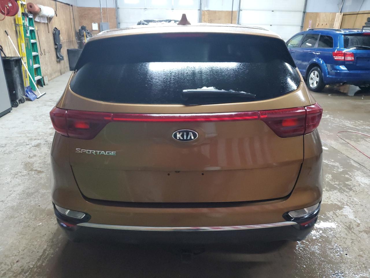 Photo 5 VIN: KNDPMCAC7L7722445 - KIA SPORTAGE 